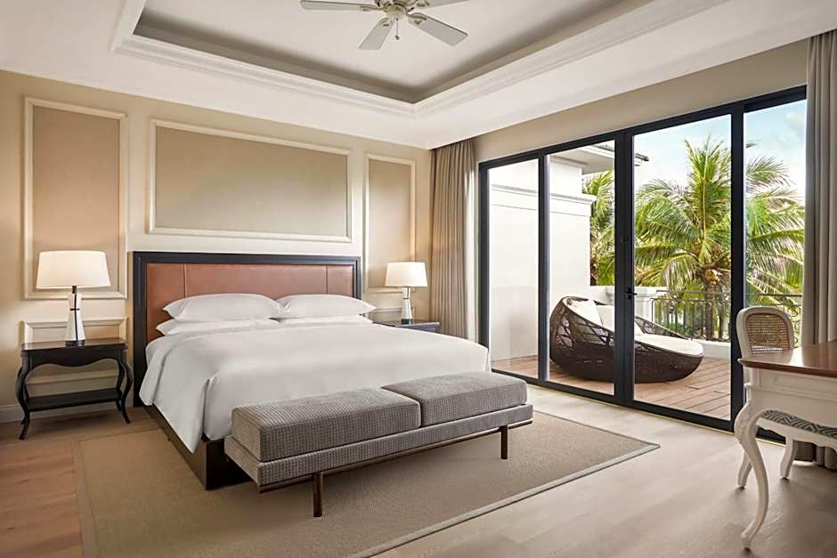 Photo 1 of 7 of Villa 4 Bedroom, Garden View