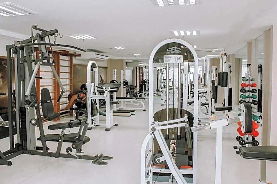 In Mare Bali Flat Marbella by Qavi