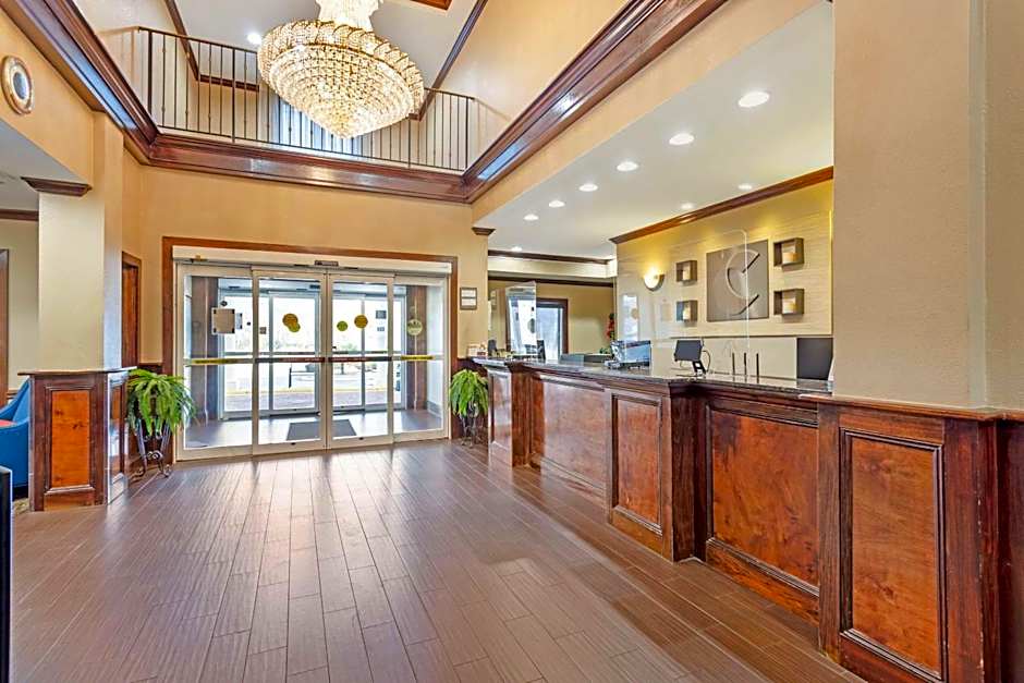 Comfort Inn & Suites Carneys Point