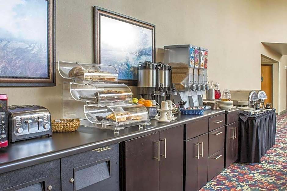 Lifestyle Inn Cedar Falls