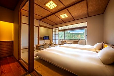 Twin Room with Tatami Area - Non-Smoking