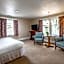 Butterfly Grove Inn