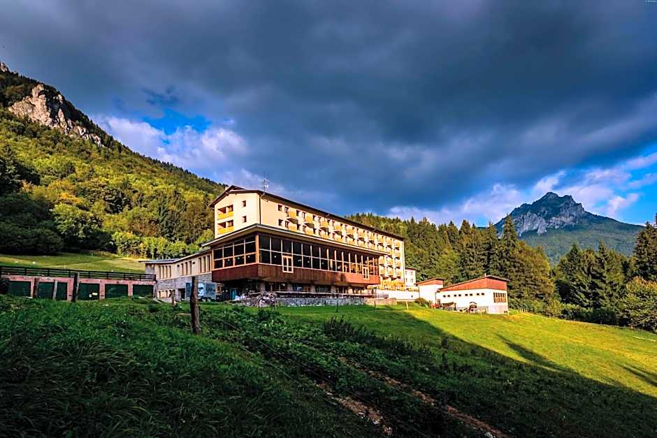 Hotel Boboty