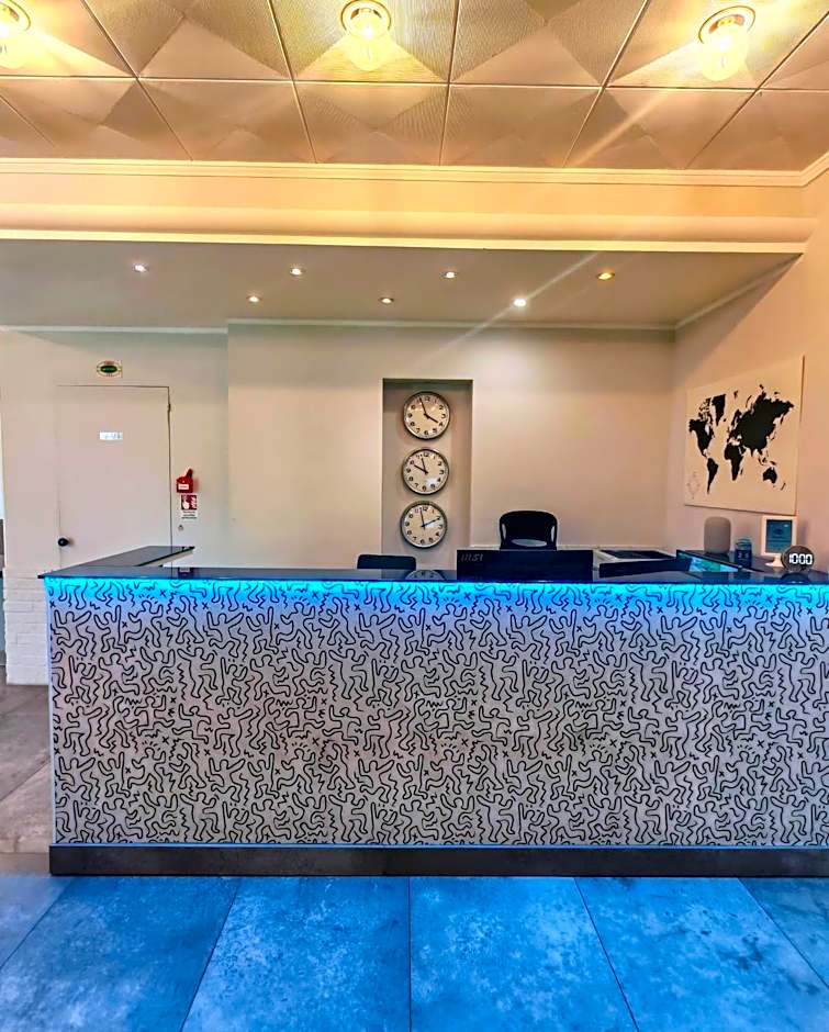 Hotel Etna - Hotel per Coppie e Famiglie con Parcheggio e Spiaggia