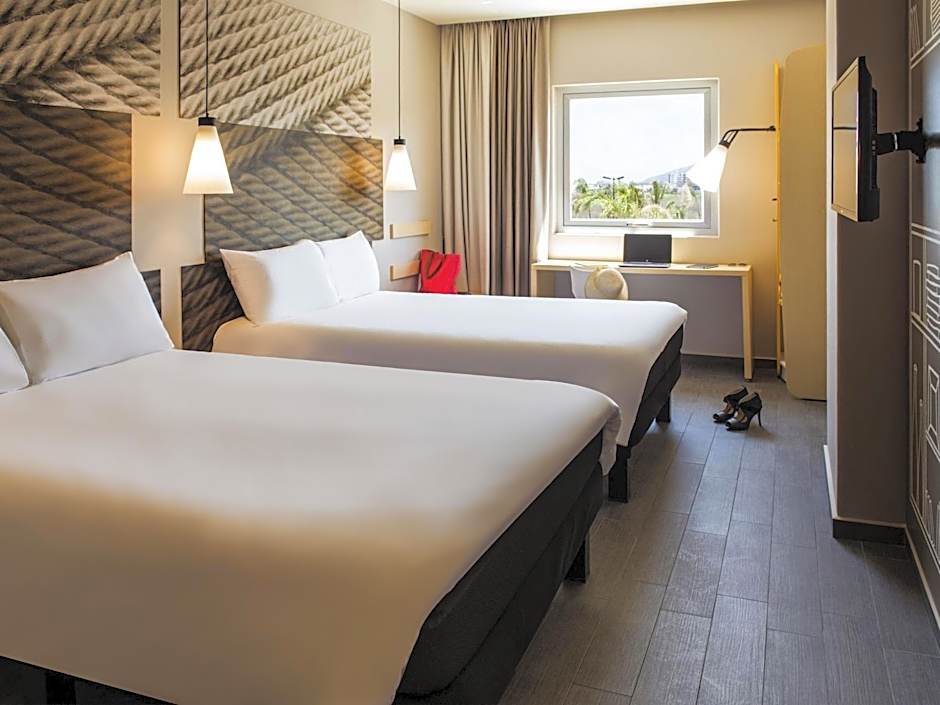 Ibis Mazatlan Marina