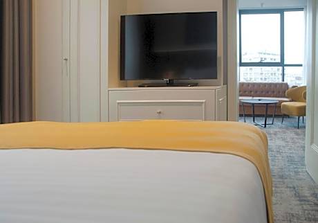Deluxe Junior Suite