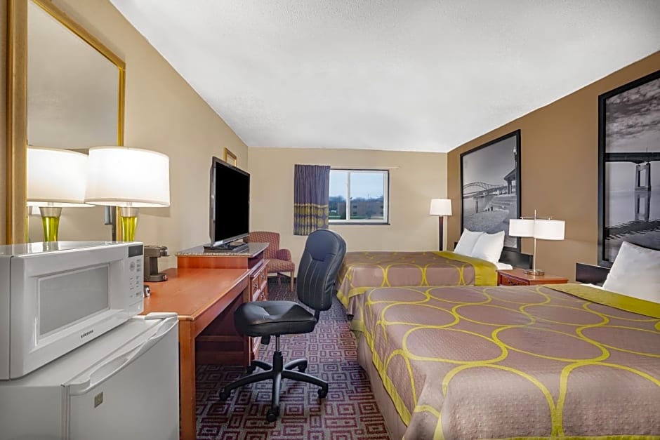 Super 8 by Wyndham Fort Madison