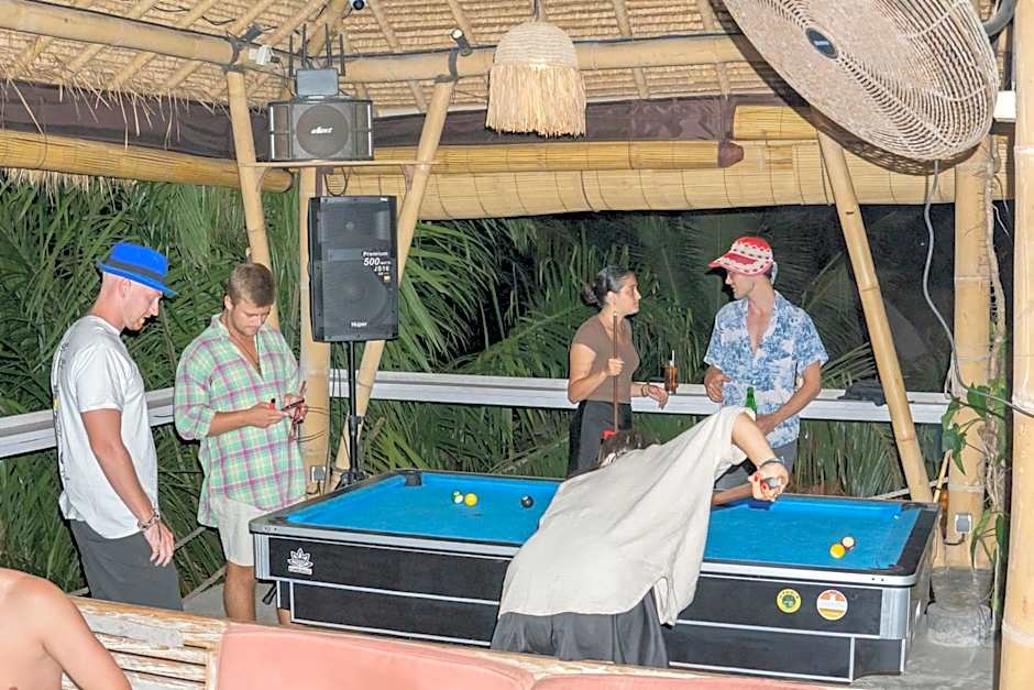 Clandestino Hostel Canggu