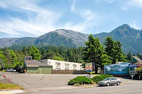 Columbia Gorge Inn