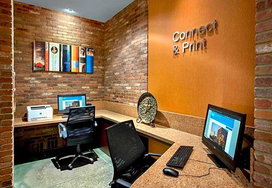 Fairfield Inn & Suites Baltimore Downtown/Inner H