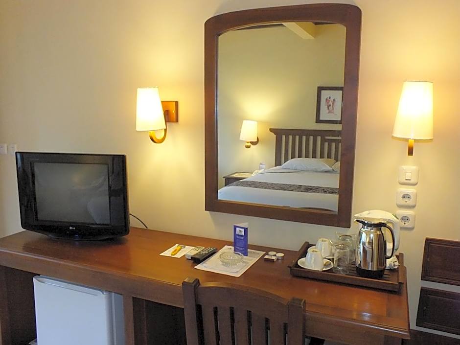 Besakih Beach Hotel