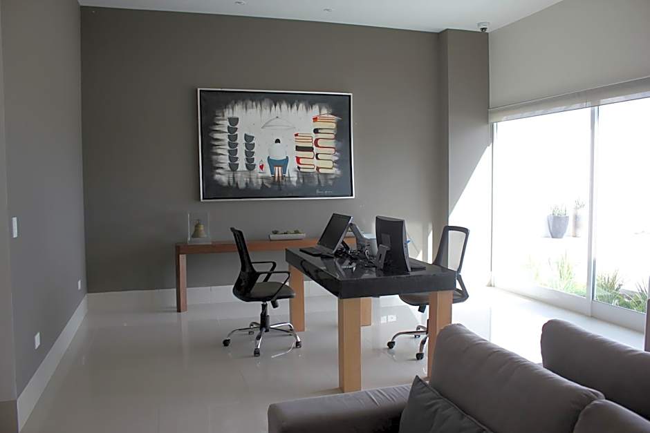 Holiday Inn Express & Suites Silao Aeropuerto Terminal By IHG