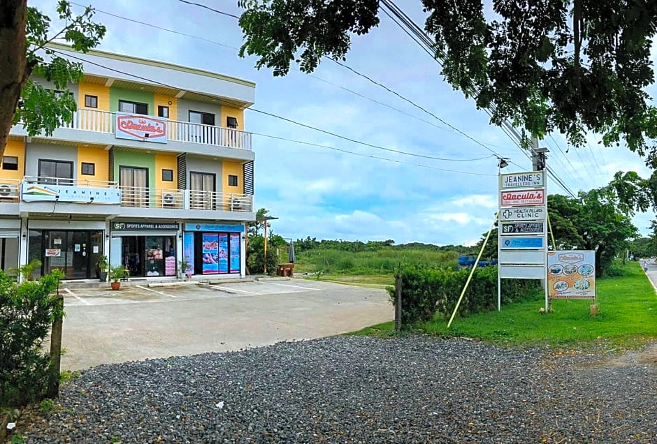 Jeanine's Travellers Inn by RedDoorz