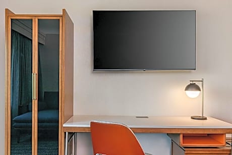 King Room with Sofa Bed and Roll-in Shower - Mobility and Hearing Accessible