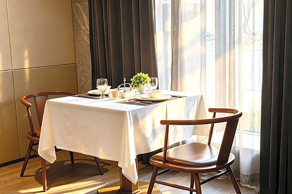 Ramada by Wyndham Leshan