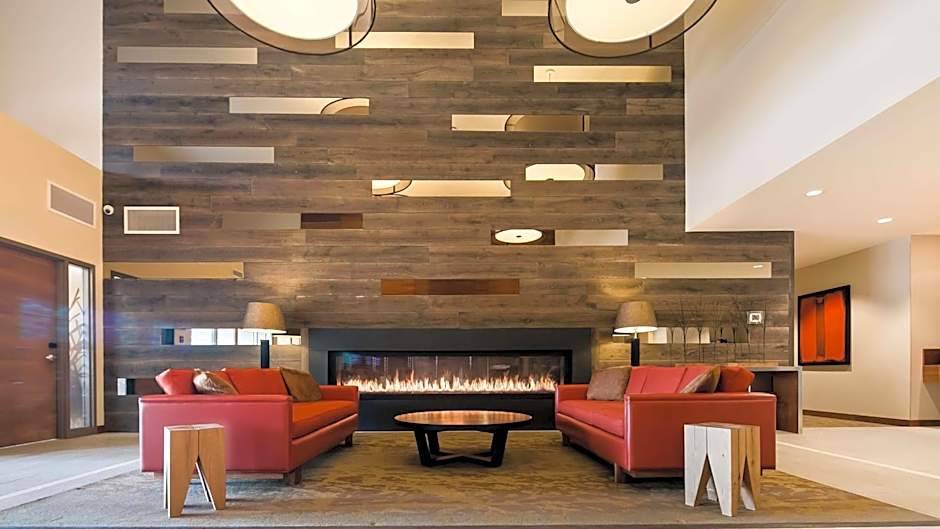 Mountain View Inn & Suites