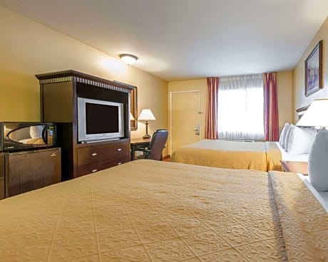 2 Queen Beds, Nonsmoking