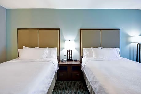 2 Queen Beds 1 Bedroom Suite Ocean view