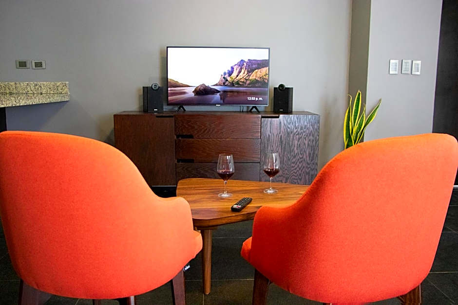 Sole Suites