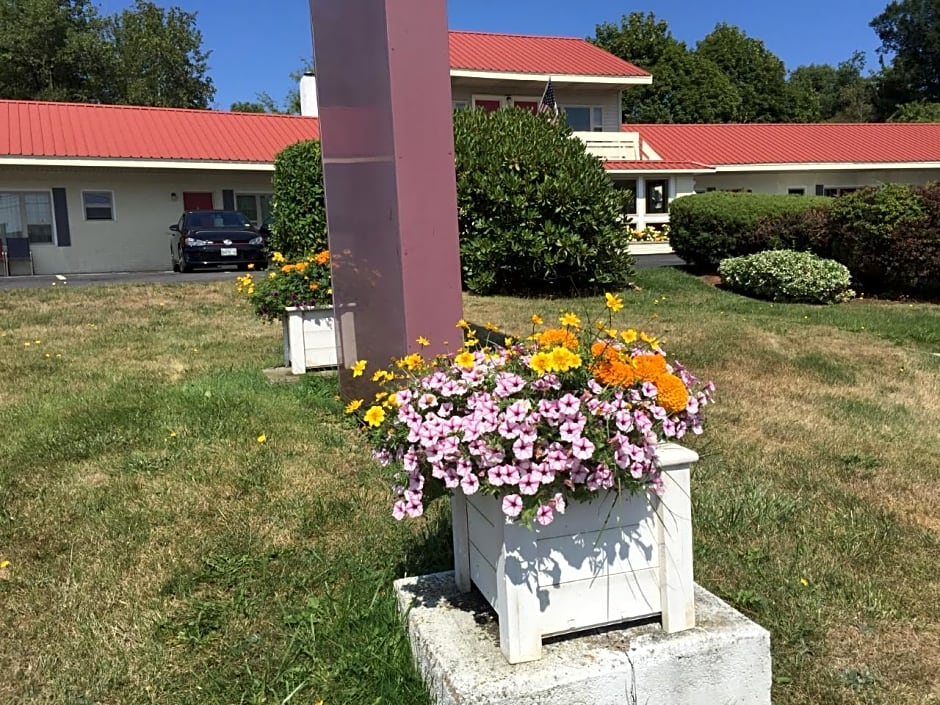 Gull Motel - Belfast, Maine