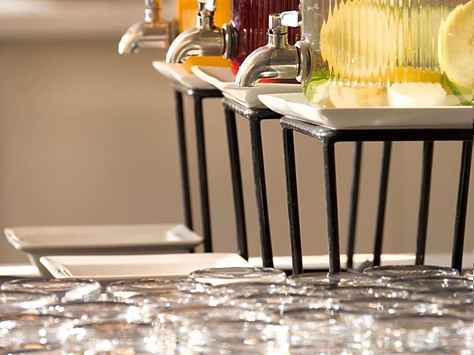 Mercure Montpellier Antigone Hotel