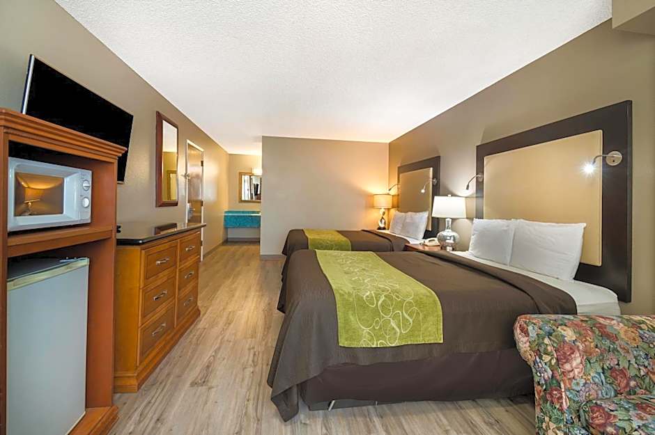 Rodeway Inn & Suites Portland West - Beaverton