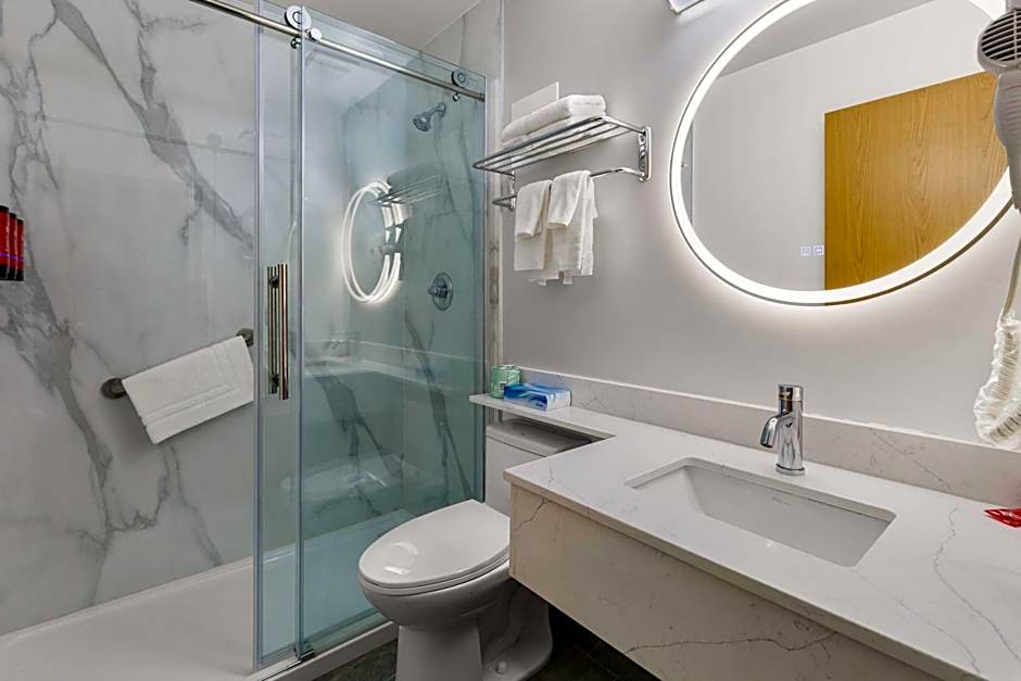 SureStay Plus by Best Western Brooks