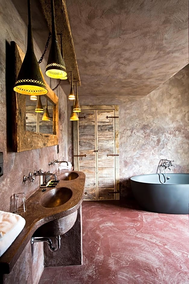 Ne5t Hotel & Spa