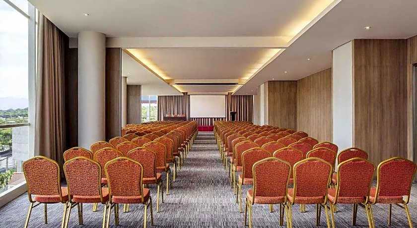 Ibis Manado City Center Boulevard