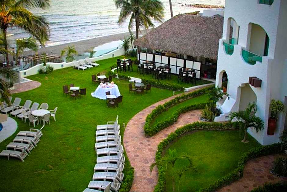 Playa Caracol Hotel & Spa