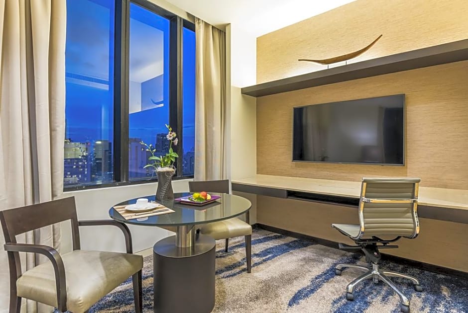 Emporium Suites By Chatrium