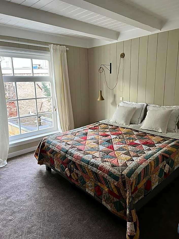 Dahli's Sleep Boutique