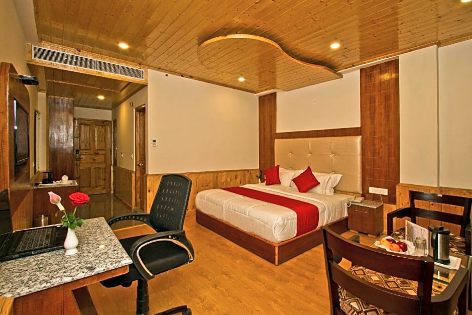 Sarthak Regency (Centrally Heated & Air cooled)