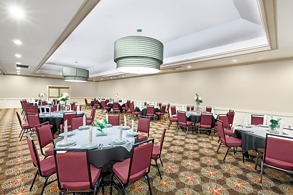 Holiday Inn Tyler - Conference Center by IHG