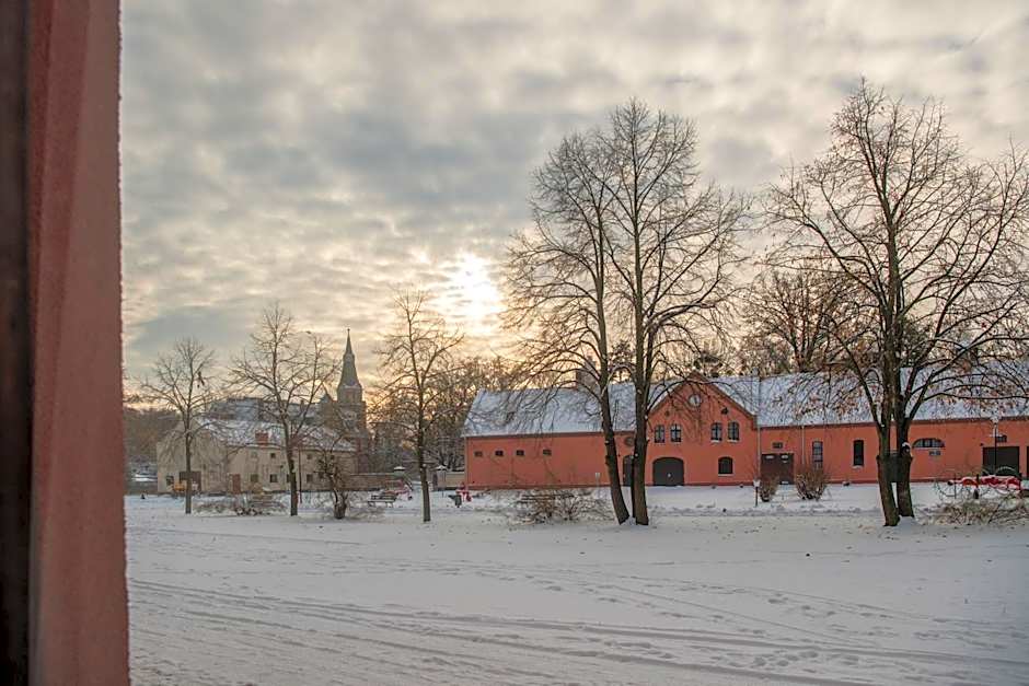 Centrum Edukacyjno-Rozwojowe Wrocław Pawłowice - bezpłatny parking