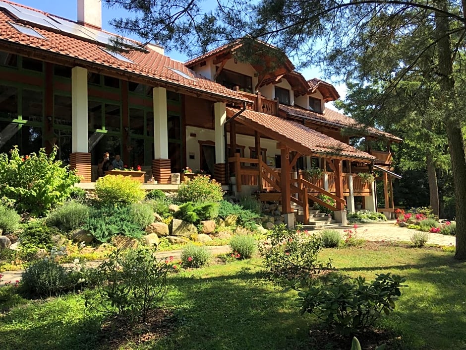 Stajnia Sarnówek Nad Jeziorem Różany