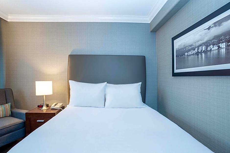 Sandman Vancouver Airport