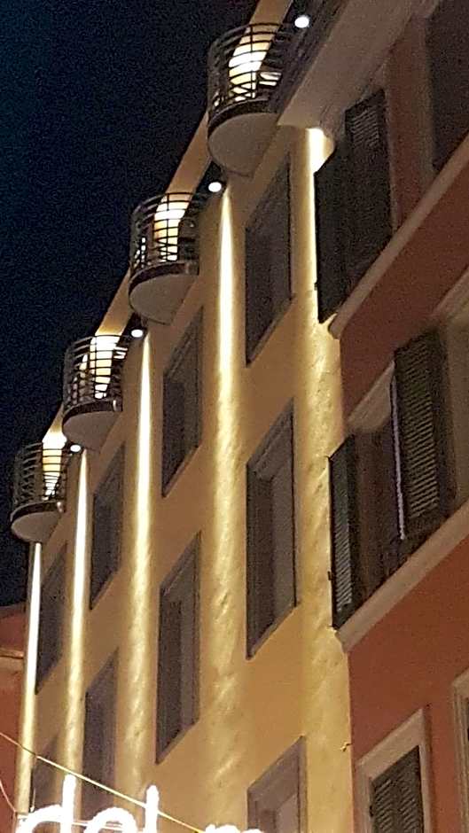 Hotel Roma