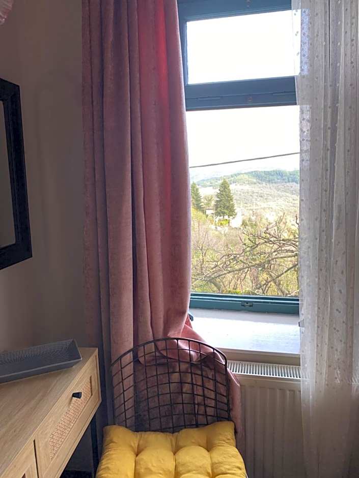 Shamrock Elati Retreats