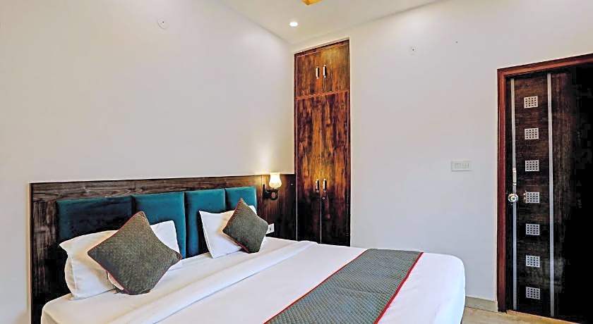 Super Collection O Sector 55 Noida Near Noida Stadium