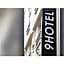 9hotel Opera