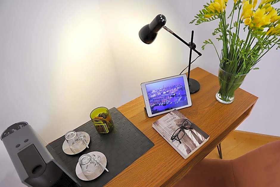 Palazzina B - Contemporary Studio