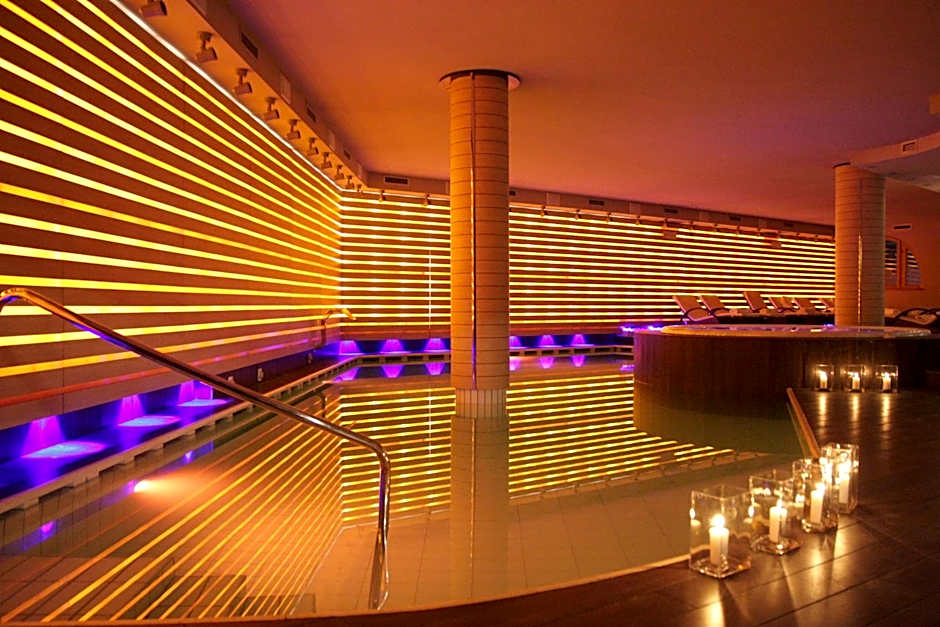 Cristal Palace Hotel