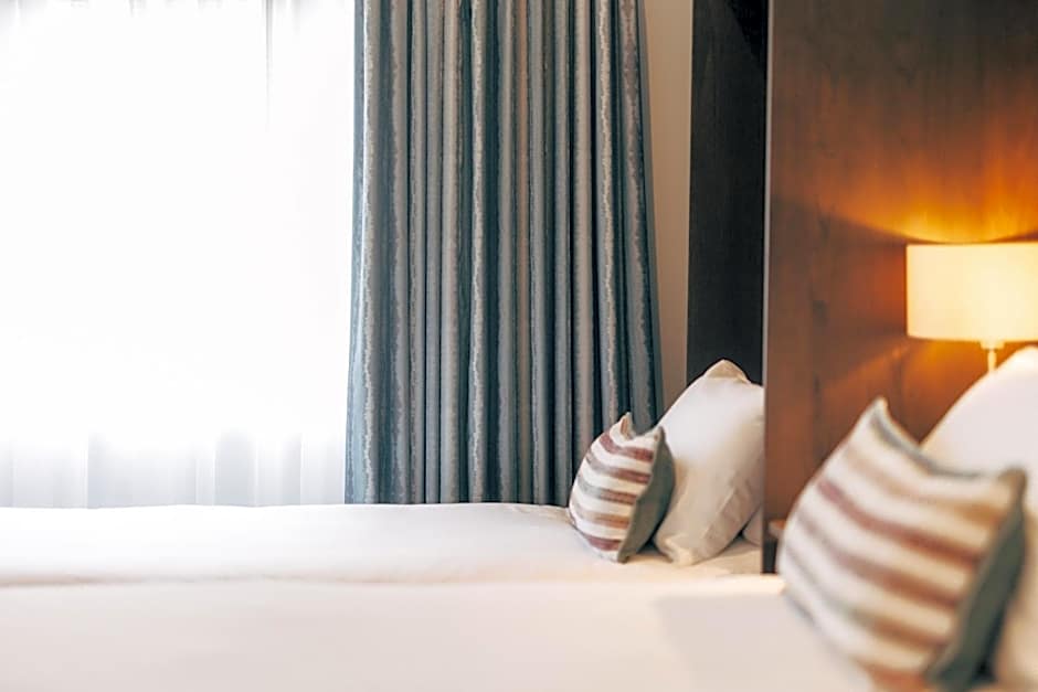 The Lodge Hotel
