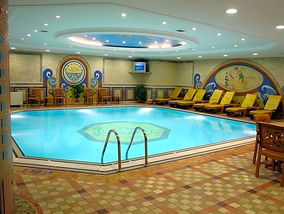 Akar International Hotel