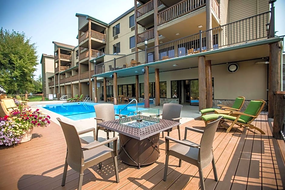 The Pine Lodge on Whitefish River, Ascend Hotel Collection