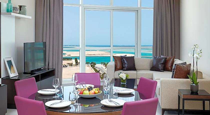 Staybridge Suites Doha Lusail By IHG