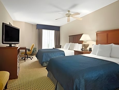 1 Bedroom Suite Queen Bed