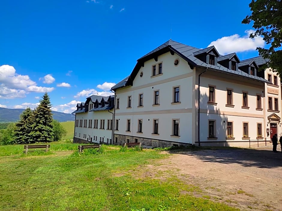 Hotel Poutní Dům