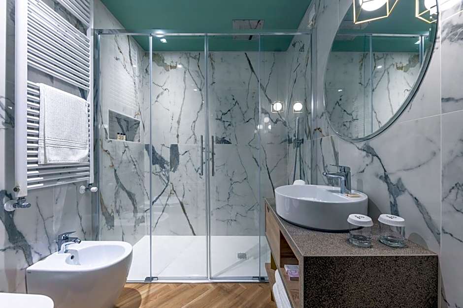 Salus Smart & Chic Hotel